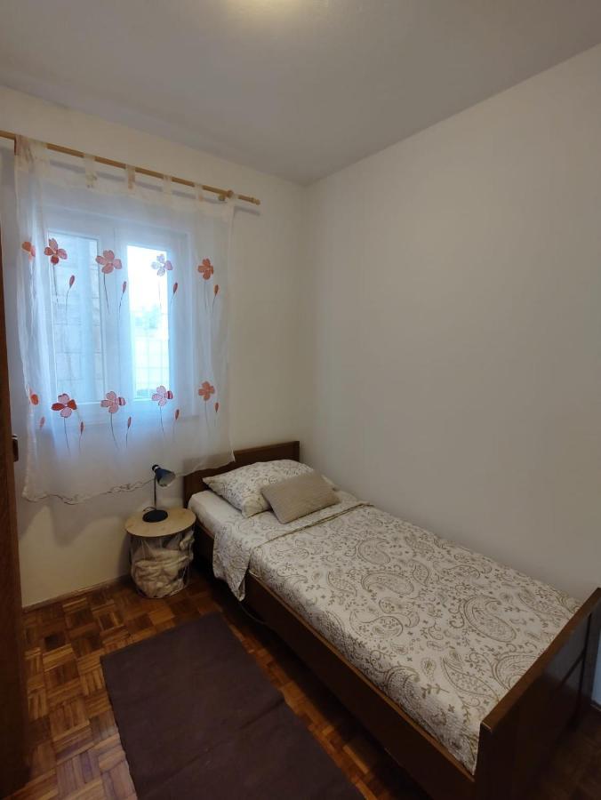 Apartment Angelina ดูบรอฟนิก ภายนอก รูปภาพ